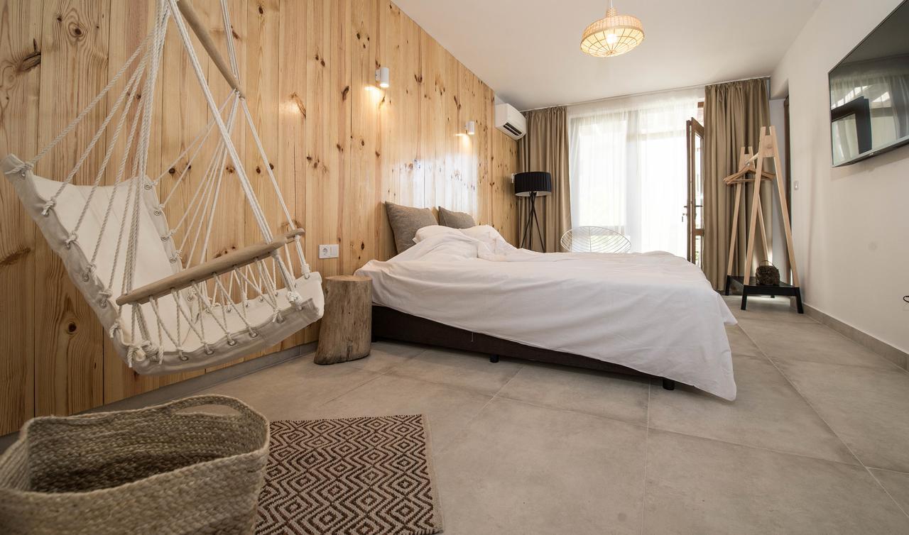 The Poolhouse Appartement Sunny Beach Buitenkant foto