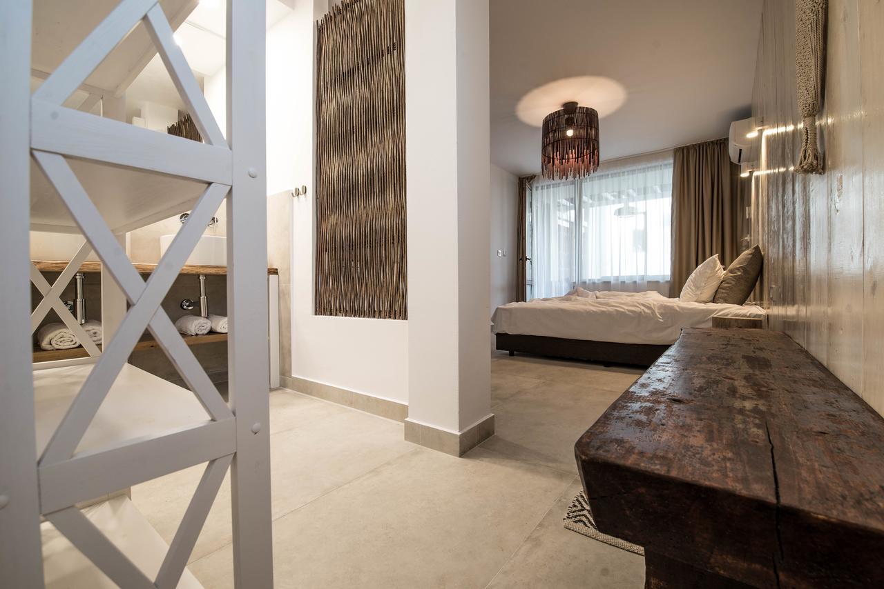 The Poolhouse Appartement Sunny Beach Buitenkant foto